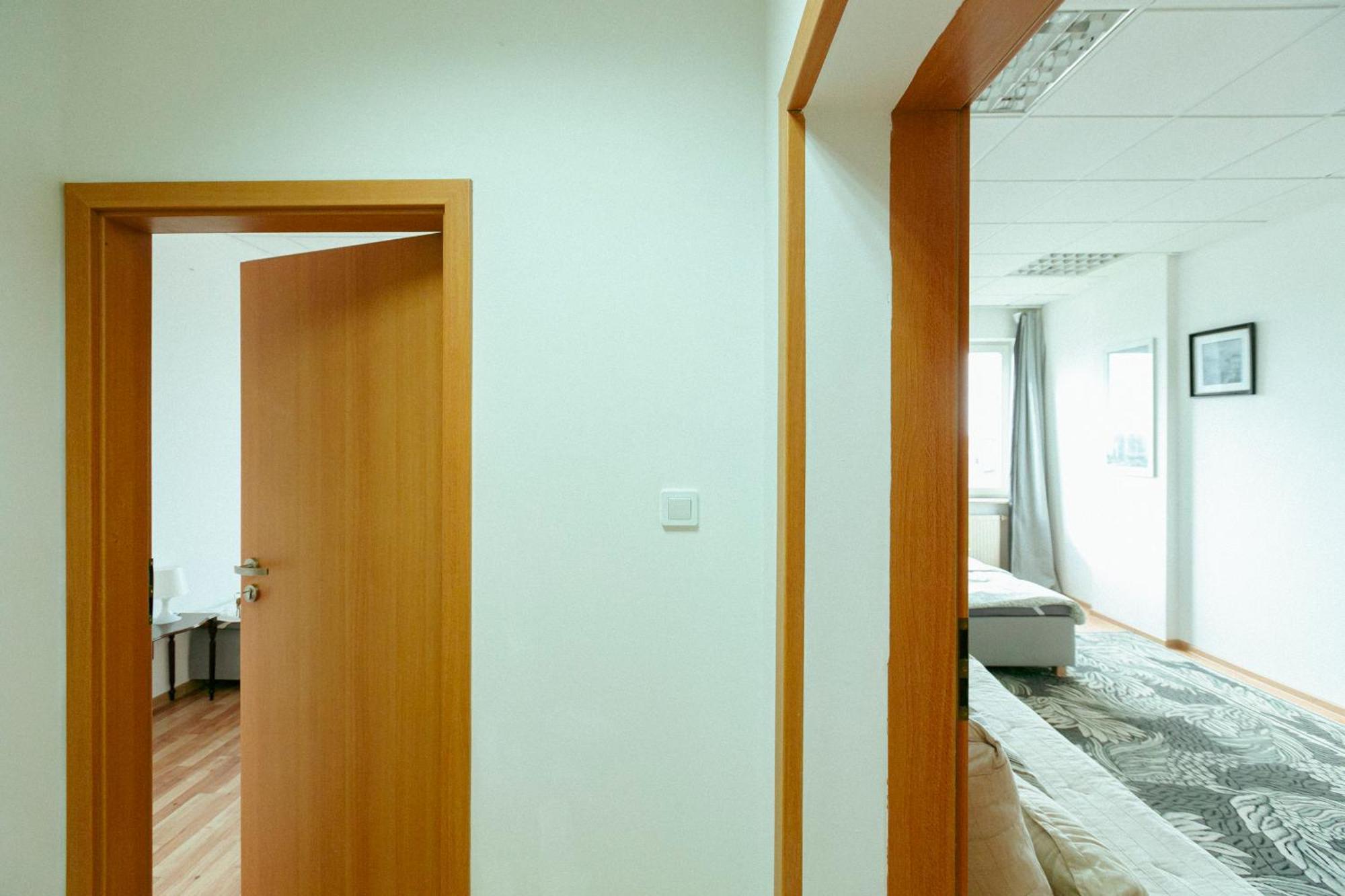 Hostel Metro Kabaty Varşova Dış mekan fotoğraf
