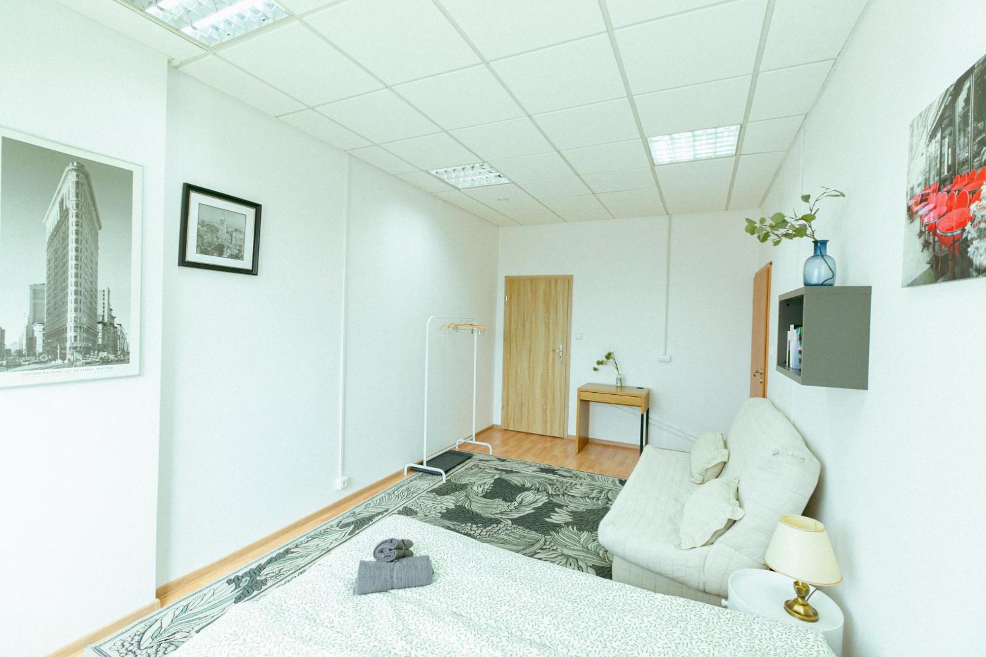 Hostel Metro Kabaty Varşova Dış mekan fotoğraf