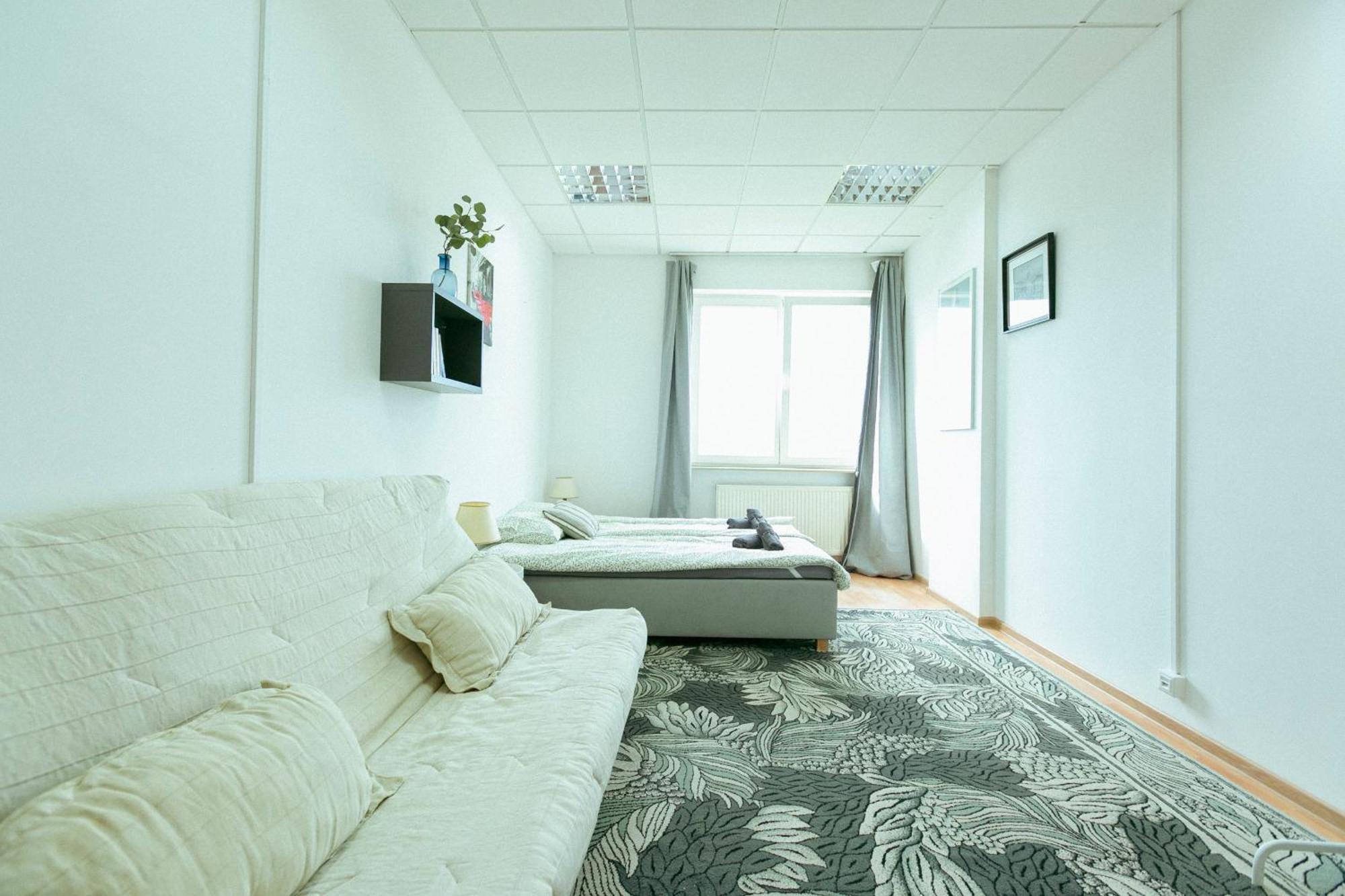 Hostel Metro Kabaty Varşova Dış mekan fotoğraf