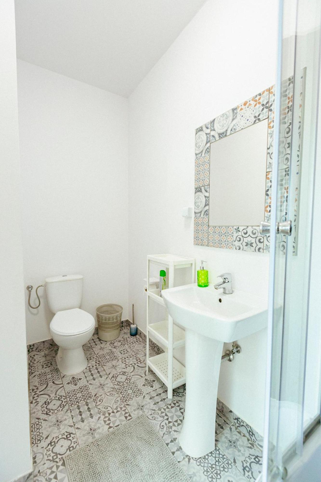 Hostel Metro Kabaty Varşova Dış mekan fotoğraf