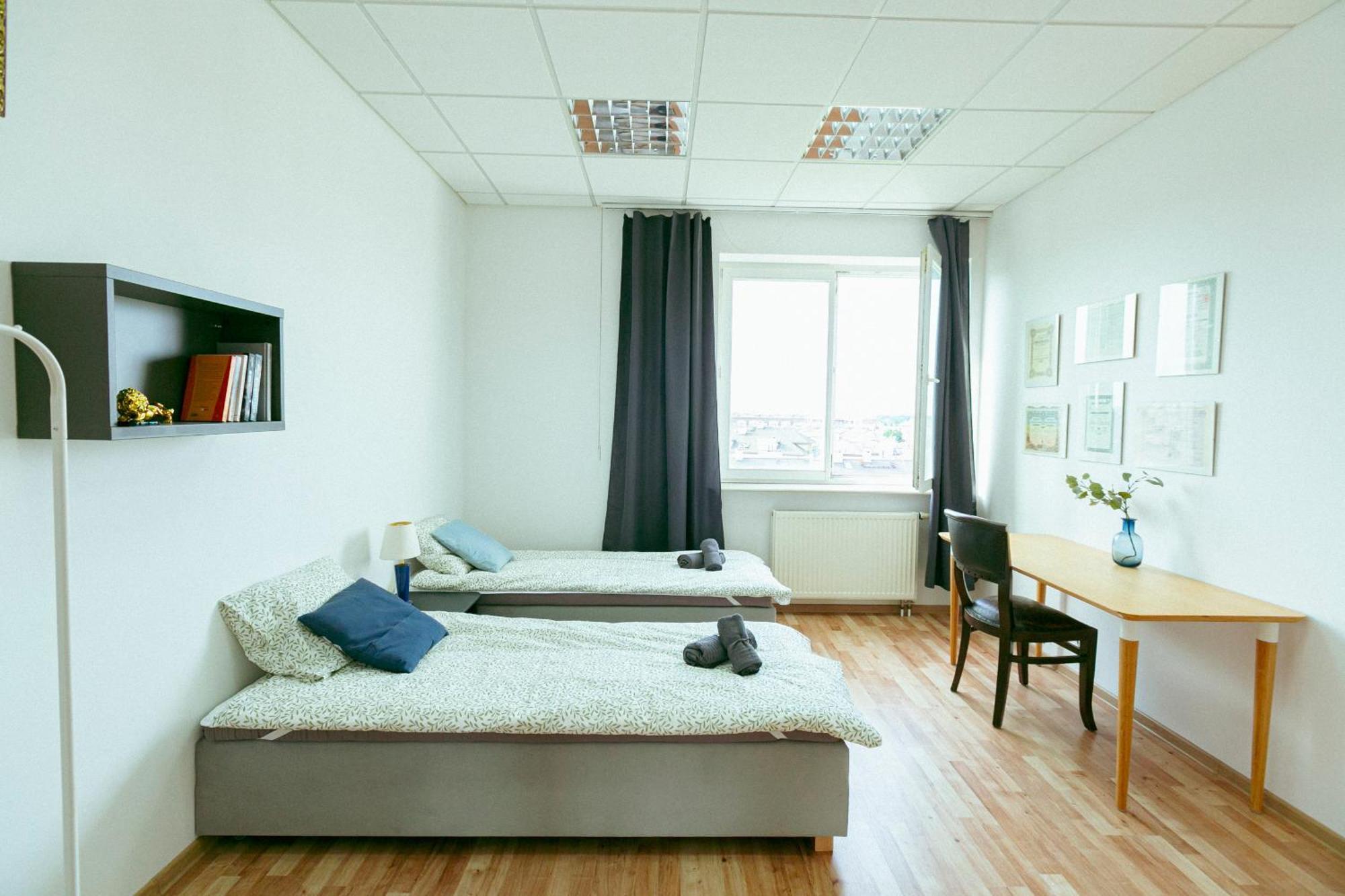 Hostel Metro Kabaty Varşova Dış mekan fotoğraf