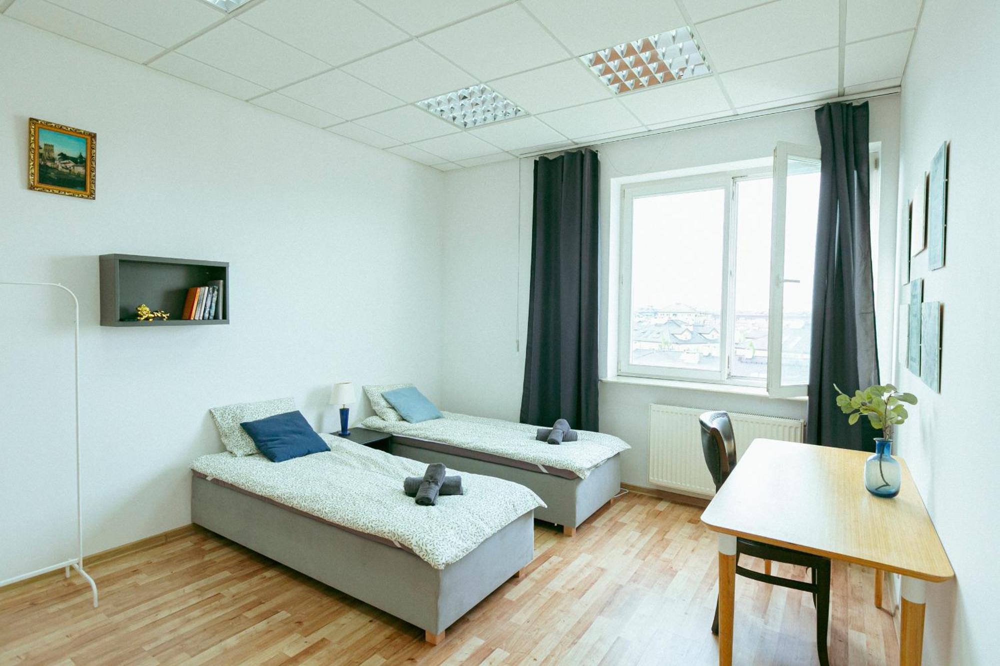 Hostel Metro Kabaty Varşova Dış mekan fotoğraf