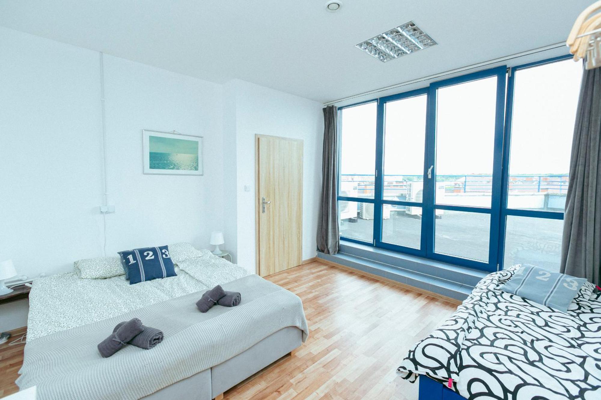 Hostel Metro Kabaty Varşova Dış mekan fotoğraf